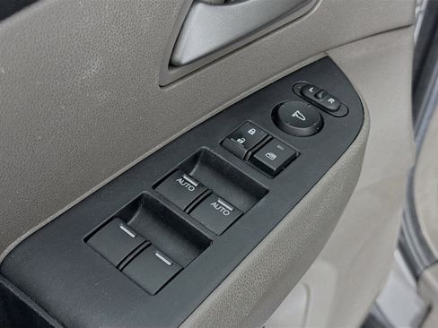 Used 2013 Honda Odyssey EX-L image 17
