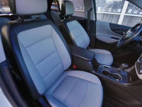 Used 2021 Chevrolet Equinox Premier FWD image 21