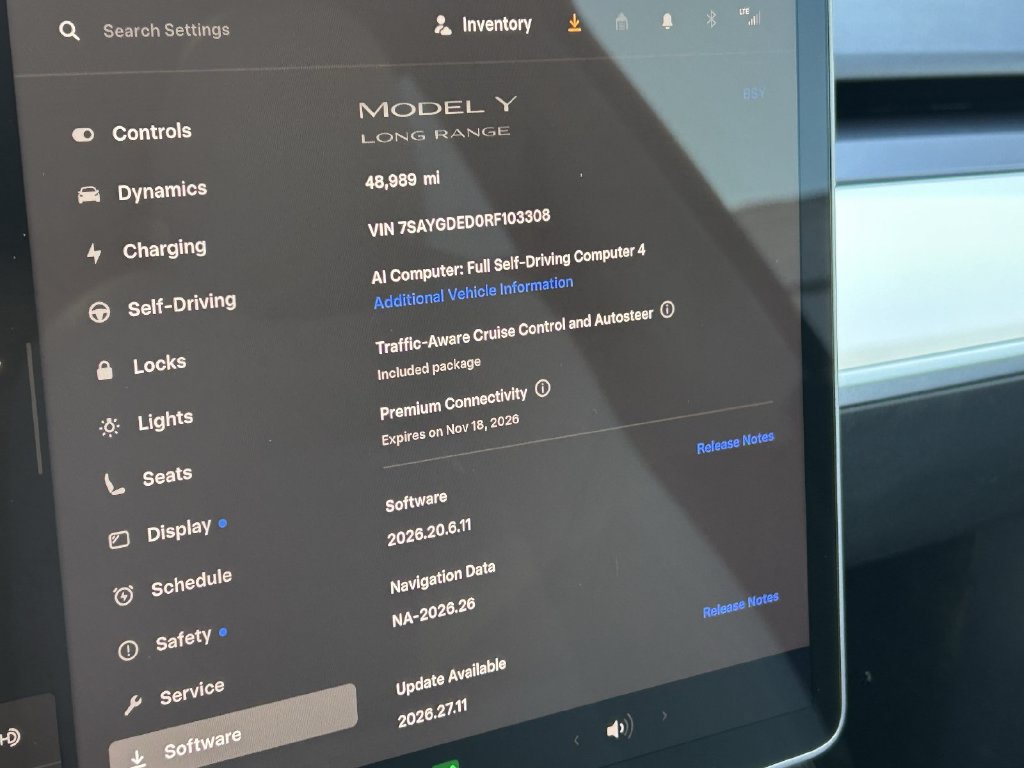 Used 2024 Tesla Model Y Long Range RWD image 27