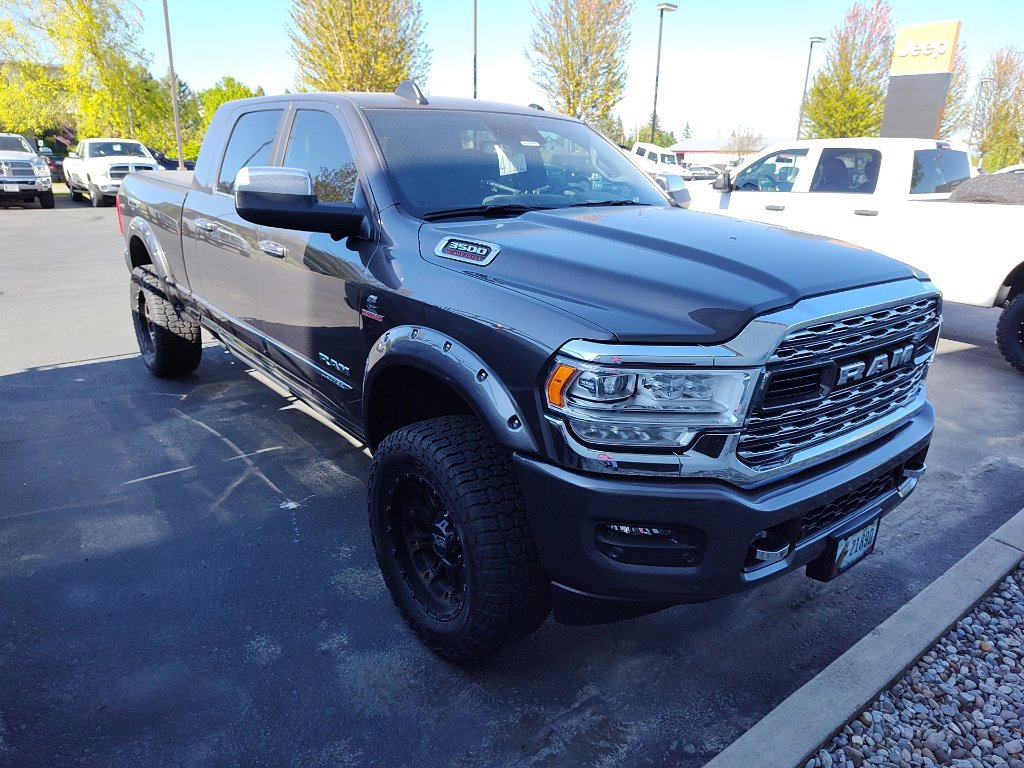 Used 2020 RAM 3500 Limited AWD/4WD image 3