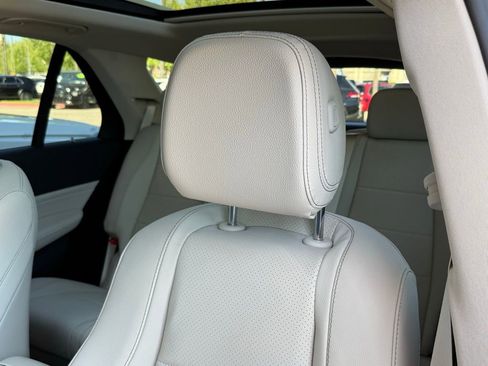 New 2026 Mercedes-Benz GLE 350 4MATIC image 3