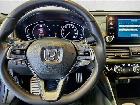 Used 2019 Honda Accord Sport image 11