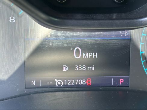 Used 2020 Chevrolet Colorado LT AWD/4WD image 21