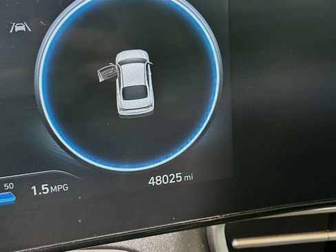 Used 2024 Hyundai Elantra SEL image 19