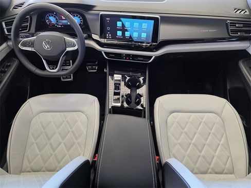 New 2026 Volkswagen Atlas Cross Sport SEL Premium R-Line image 19