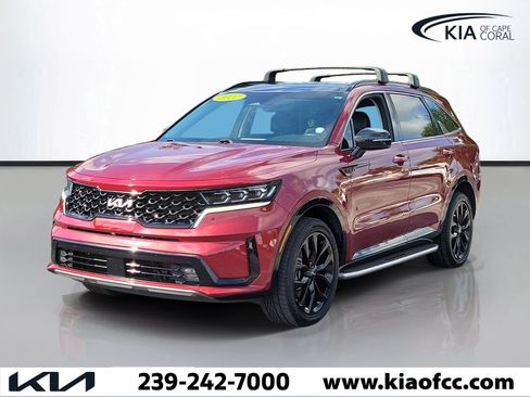 Used 2022 Kia Sorento SX AWD/4WD image 3