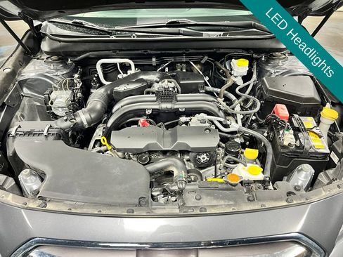 Used 2018 Subaru Outback 2.5i Limited AWD/4WD image 10