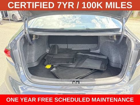 Used 2026 Toyota Corolla SE FWD image 12
