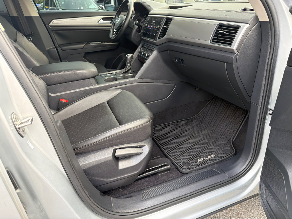 Used 2019 Volkswagen Atlas SE FWD image 13