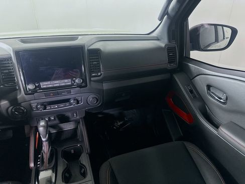 Used 2023 Nissan Frontier PRO-4X w/ Pro Convenience Package image 19