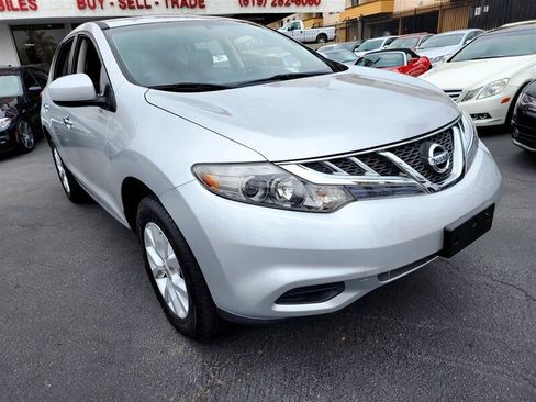 Used 2014 Nissan Murano S image 9