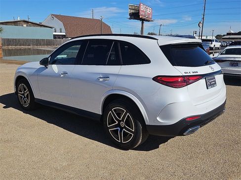 Certified 2026 Mercedes-Benz GLC 300 4MATIC image 4