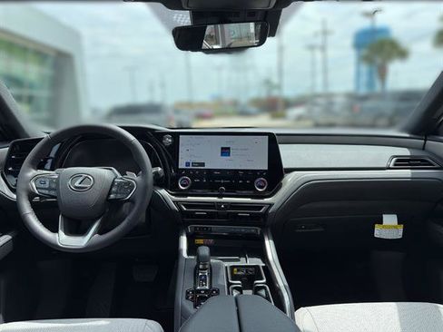 New 2026 Lexus TX 350 AWD image 14