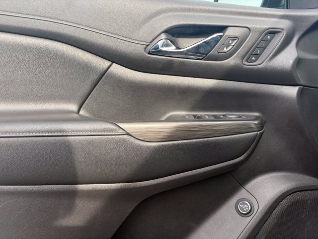 Used 2019 GMC Acadia SLT AWD/4WD image 29