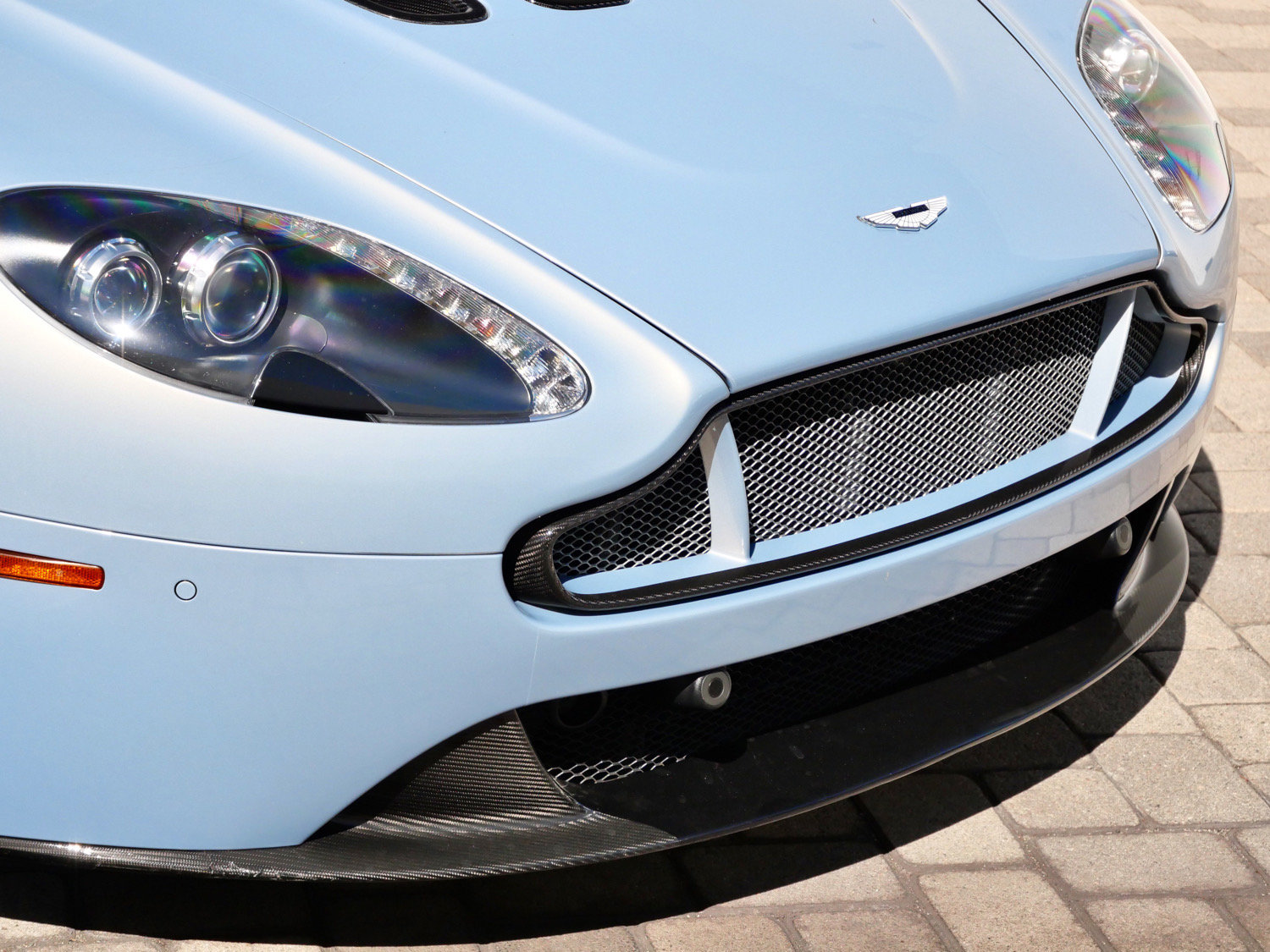 Used 2015 Aston Martin V12 Vantage S RWD image 28