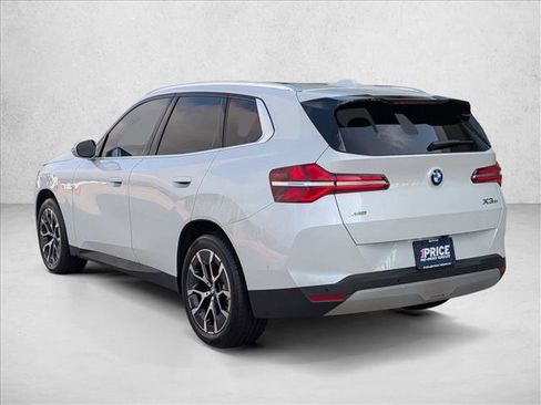 Certified 2025 BMW X3 xDrive30i w/ Premium Package image 8