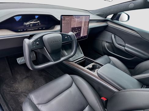Used 2022 Tesla Model S AWD/4WD image 7