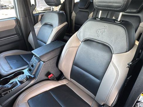 Certified 2024 Ford Bronco Wildtrak image 24