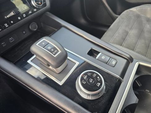 Used 2022 Mitsubishi Outlander SE AWD/4WD image 20