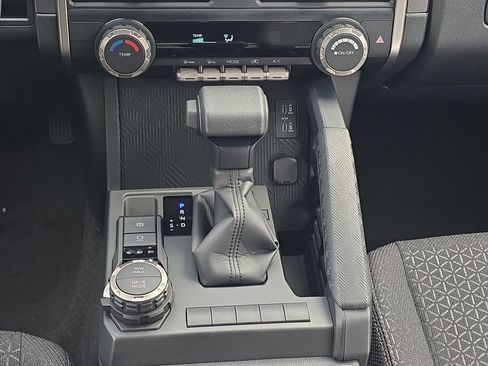 New 2026 Toyota 4Runner SR5 image 25