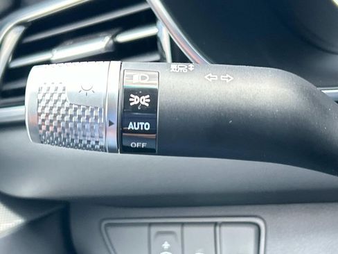 New 2026 Genesis G70 2.5T Prestige image 32