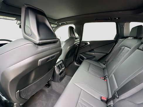 Used 2025 BMW X3 xDrive30i w/ M Sport Package image 25