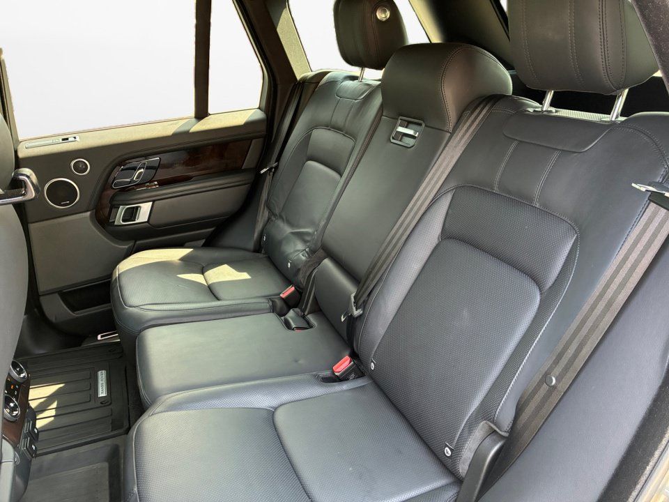 Used 2019 Land Rover Range Rover Supercharged AWD/4WD image 12
