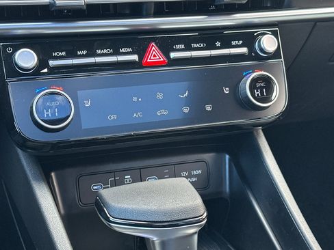 Certified 2025 Hyundai Santa Cruz SEL image 21