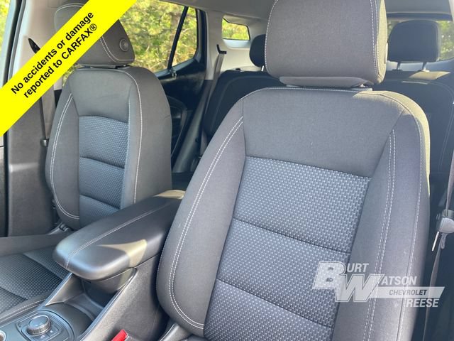 Used 2024 GMC Terrain SLE FWD image 12