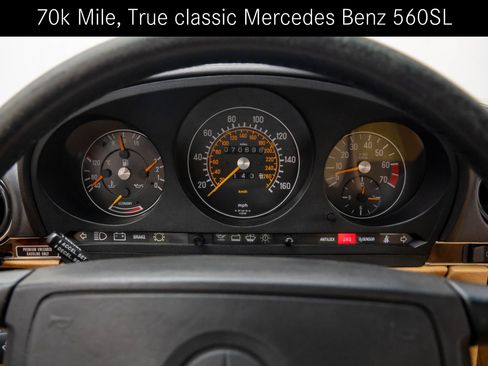 Used 1987 Mercedes-Benz 560 SL image 18