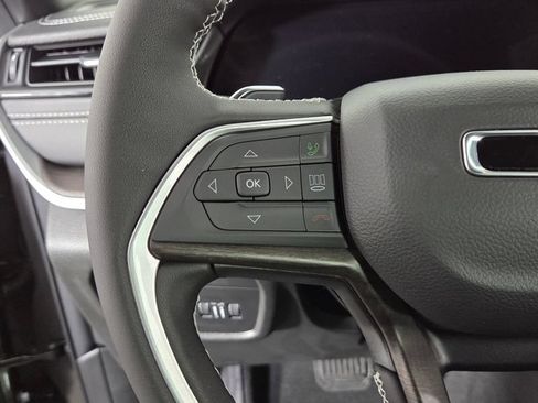 New 2026 Jeep Grand Cherokee Limited AWD/4WD image 16