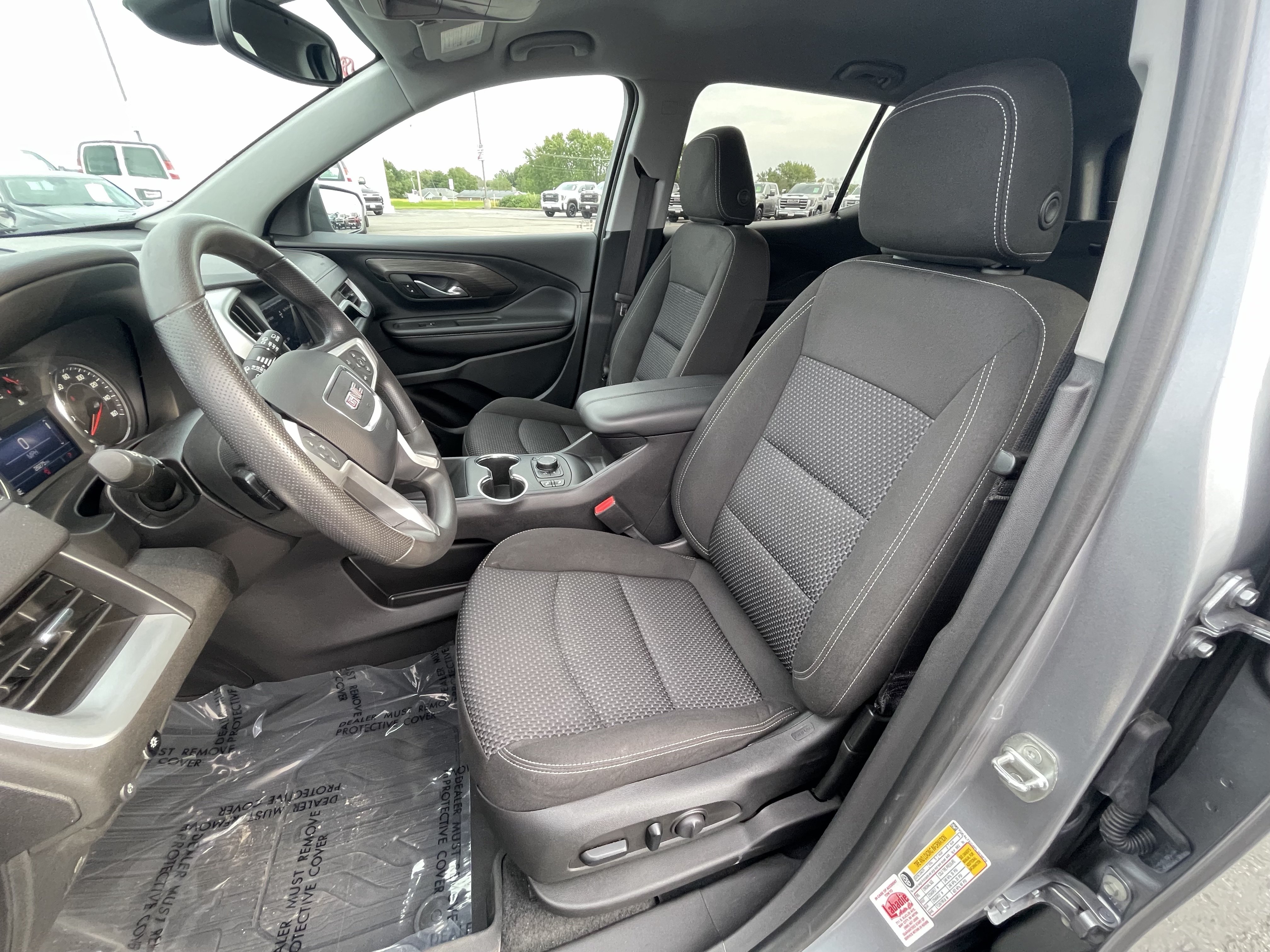Certified 2023 GMC Terrain SLE w/ Driver Convenience Package AWD/4WD image 11
