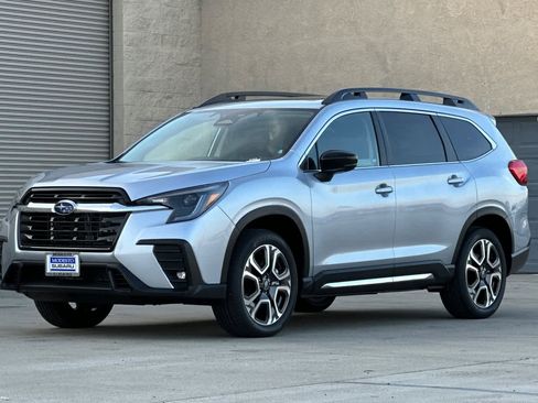 New 2026 Subaru Ascent Limited image 7