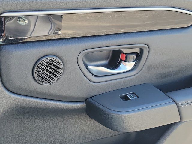Used 2025 Honda Pilot EX-L image 7