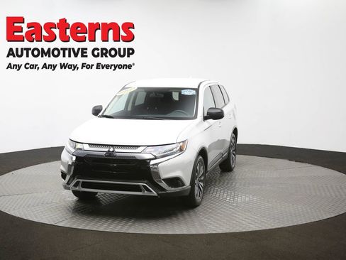Used 2020 Mitsubishi Outlander ES image 53