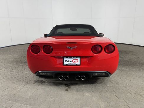 Used 2013 Chevrolet Corvette Convertible w/ 3LT Preferred Equipment Group image 19