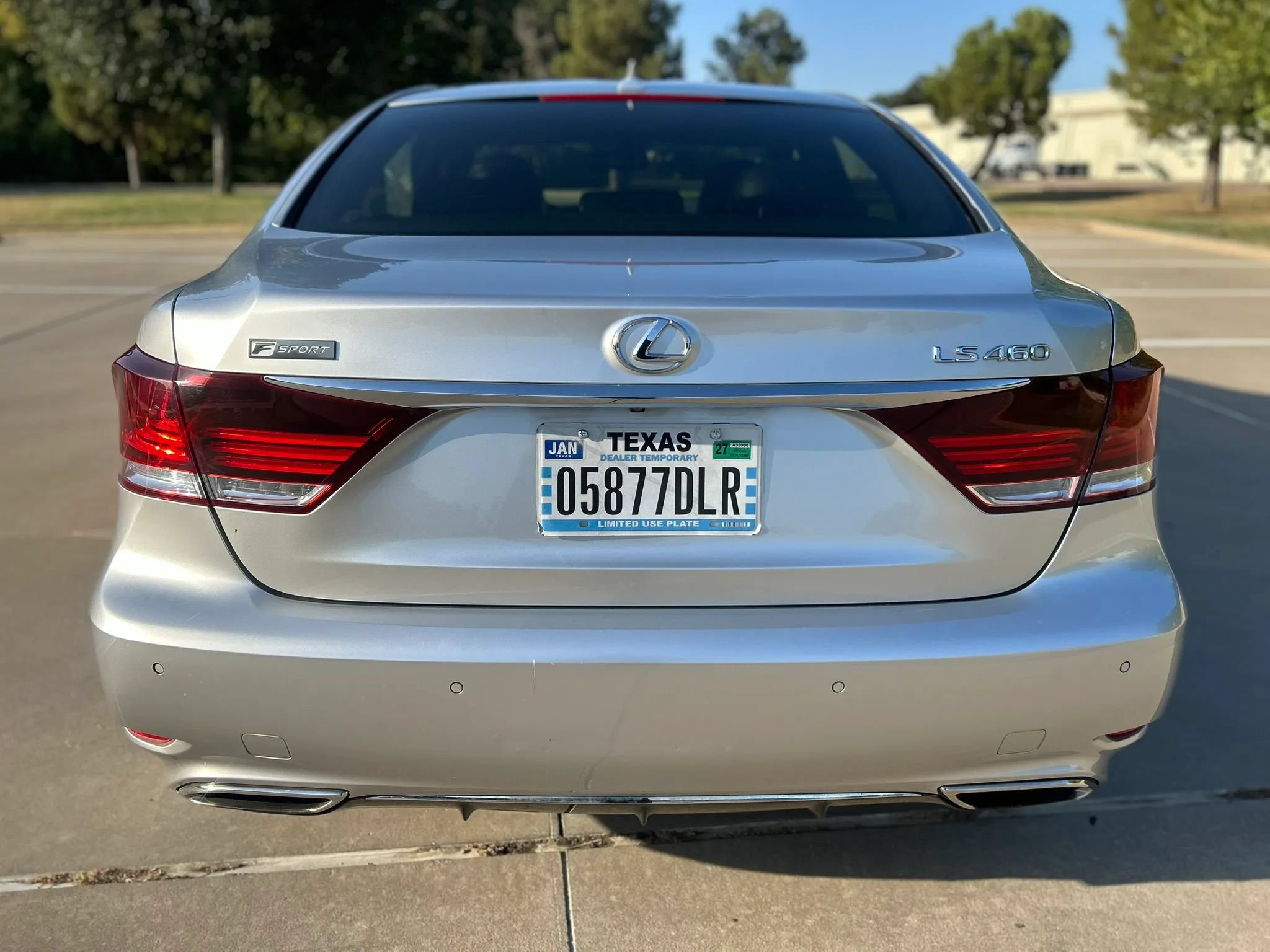 Used 2013 Lexus LS 460 w/ F-Sport Pkg RWD image 7