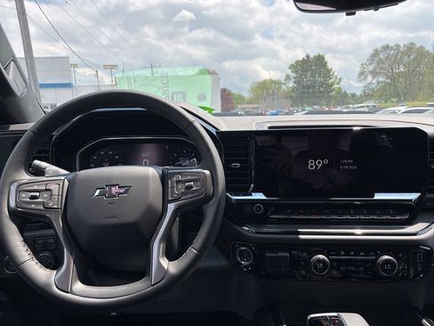 New 2026 Chevrolet Silverado 1500 ZR2 AWD/4WD image 14