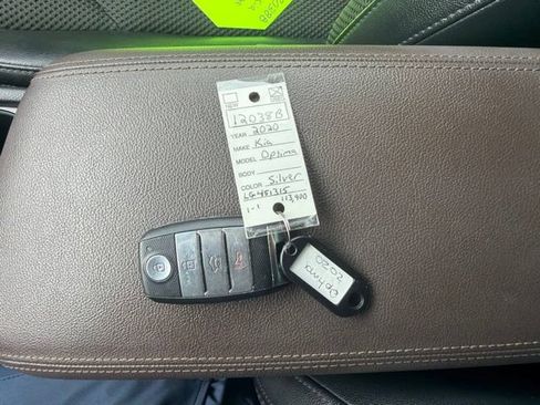 Used 2020 Kia Optima S FWD image 30