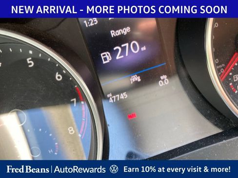 Used 2021 Volkswagen Tiguan SE AWD/4WD image 12