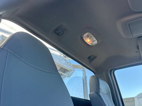Used 2023 Ford F650 2WD Regular Cab Super Duty image 16