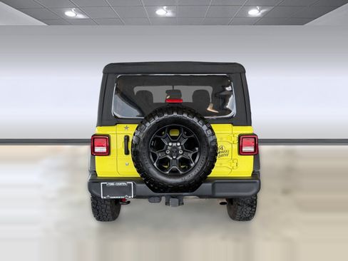 Used 2023 Jeep Wrangler Sport AWD/4WD image 10
