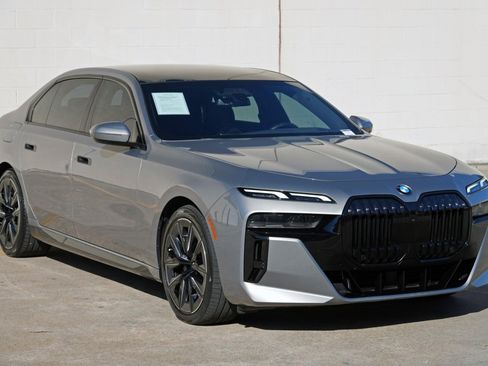 Used 2023 BMW 740i RWD image 66