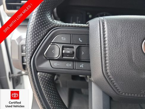 Certified 2025 Toyota Tacoma SR5 AWD/4WD image 29