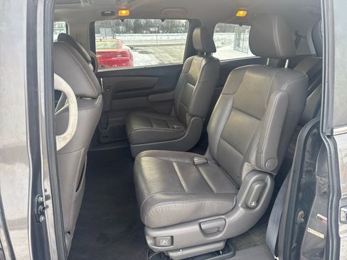 Used 2015 Honda Odyssey EX-L image 11