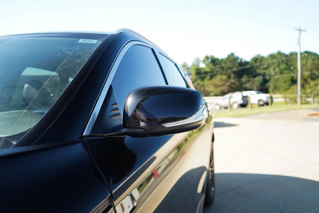 Used 2022 INFINITI QX50 Luxe w/ Appearance Package FWD image 23
