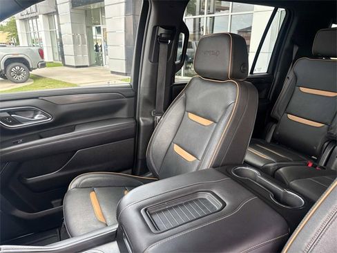 Used 2023 GMC Yukon XL AT4 w/ AT4 Premium Plus Package image 20