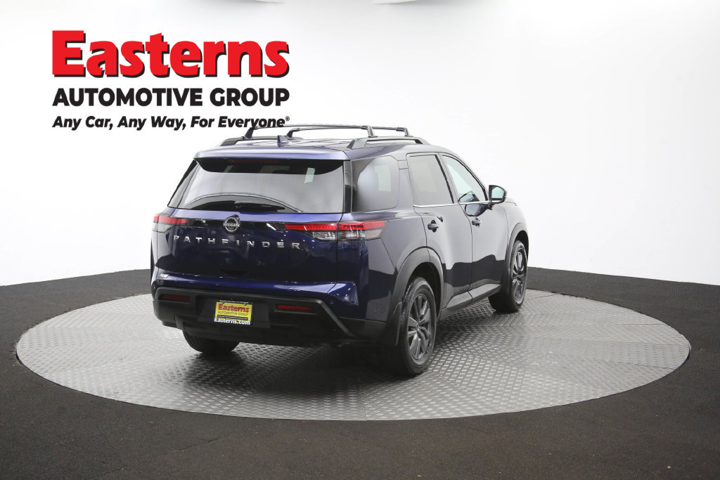 Used 2022 Nissan Pathfinder SV AWD/4WD image 42
