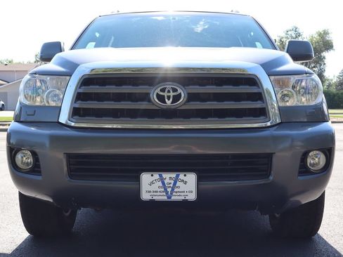 Used 2012 Toyota Sequoia SR5 w/ Premium Pkg AWD/4WD image 13