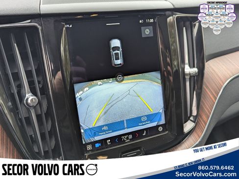 Certified 2023 Volvo XC60 B5 Plus w/ Climate Package image 15